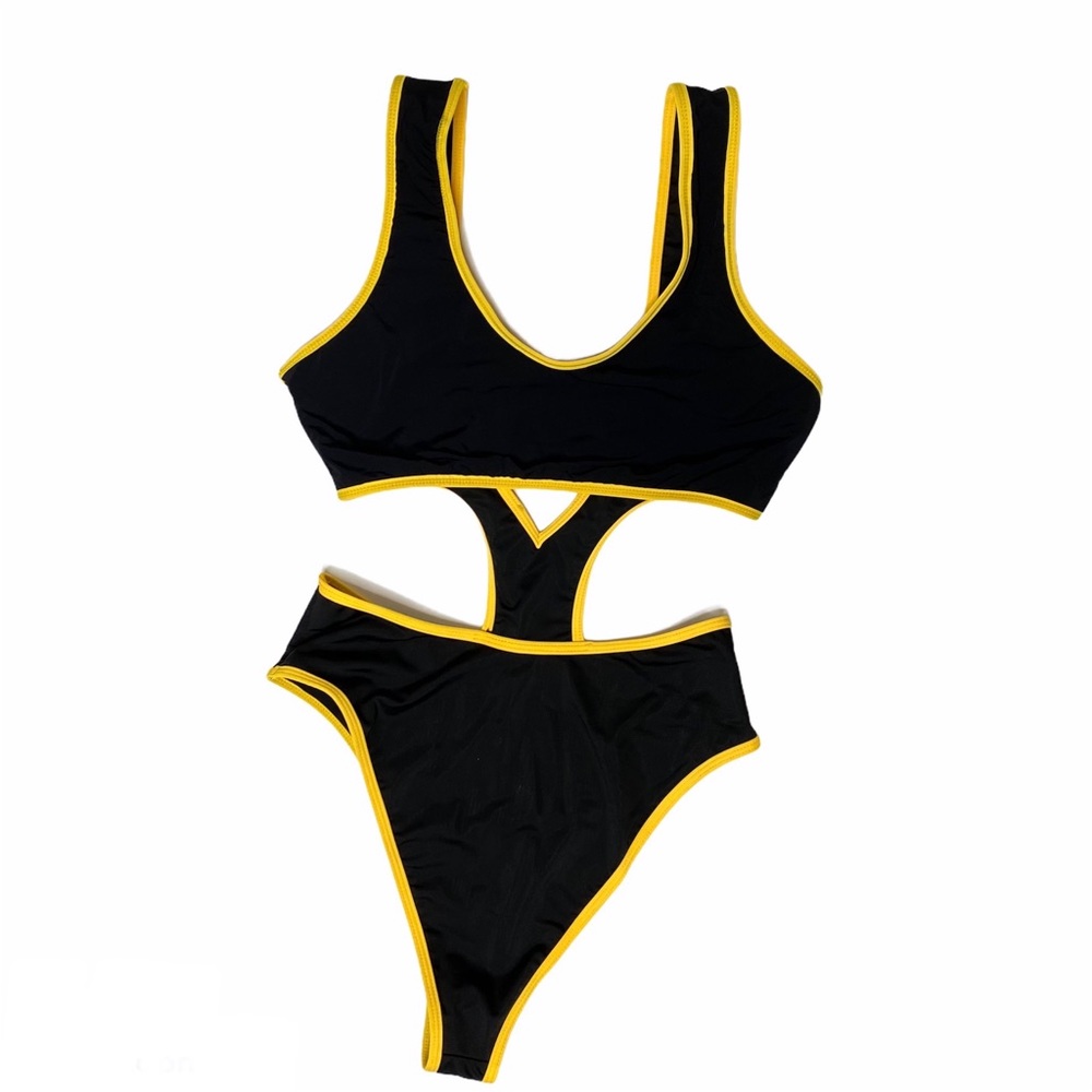 IconSwim Black One Piece Cutout Swimsuit S NWT